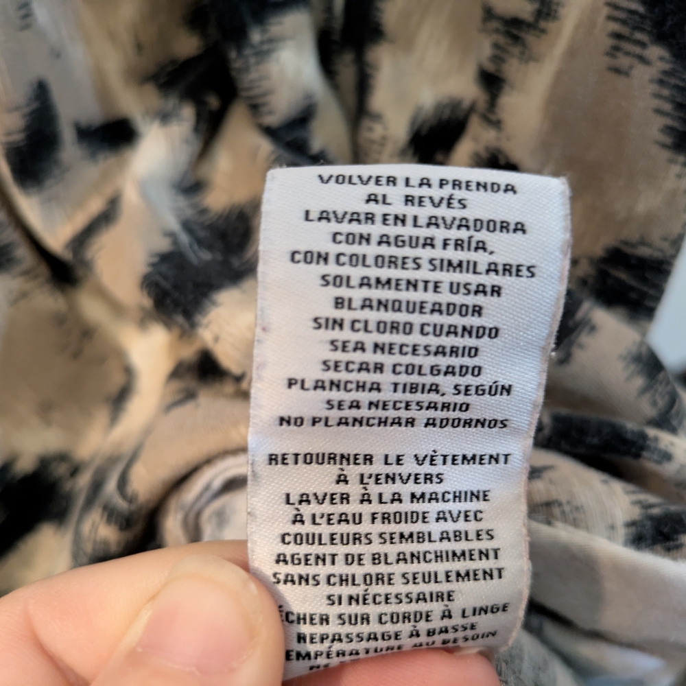 Ruby Rd. Black and Cream Patterned Blouse - image 9